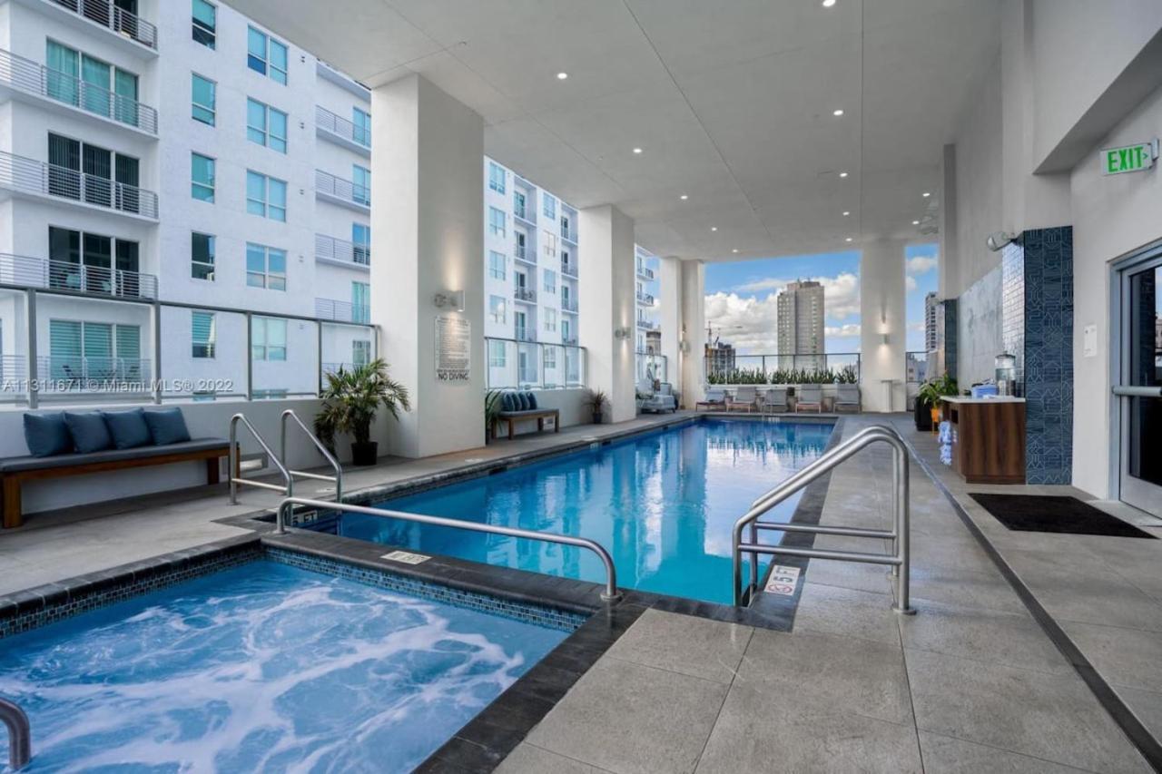 Apartamento Ocean View Studio Pool And Gym Miami Exterior foto